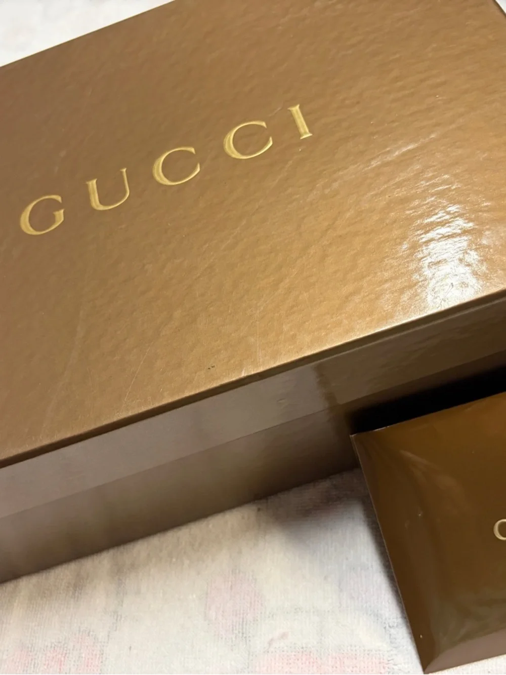 Gucci Metallic Gold Leather Wedge Sandals - Picture 3 of 10